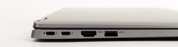 왼쪽에는 썬더볼트 3, HDMI, USB 3.1 포트가 위치한다.